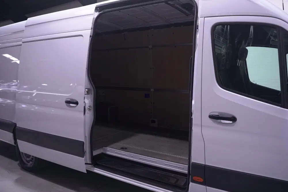 Mercedes-Benz Sprinter Mercedes Benz Sprinter 317 CDI 170 pk L4H2 uit 2024, foto 8