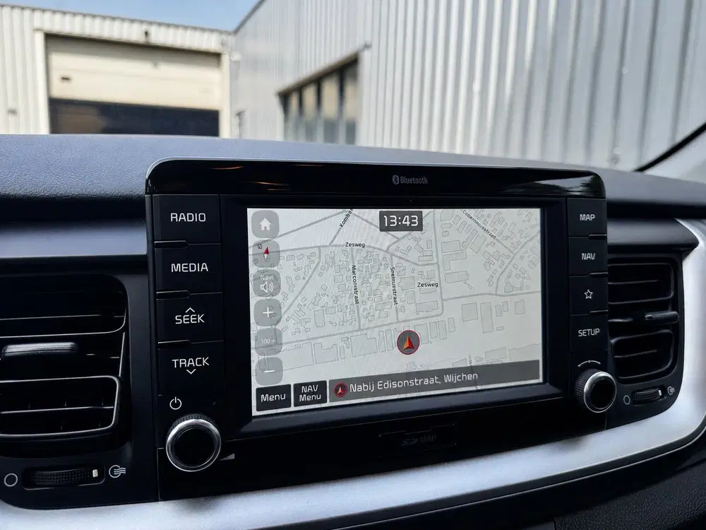 Kia Stonic 1.0 T-GDi DynamicLine uit 2019, foto 13