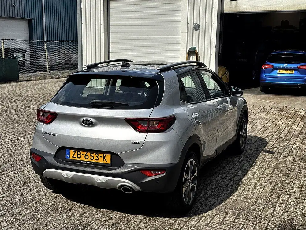 Kia Stonic 1.0 T-GDi DynamicLine uit 2019, foto 5