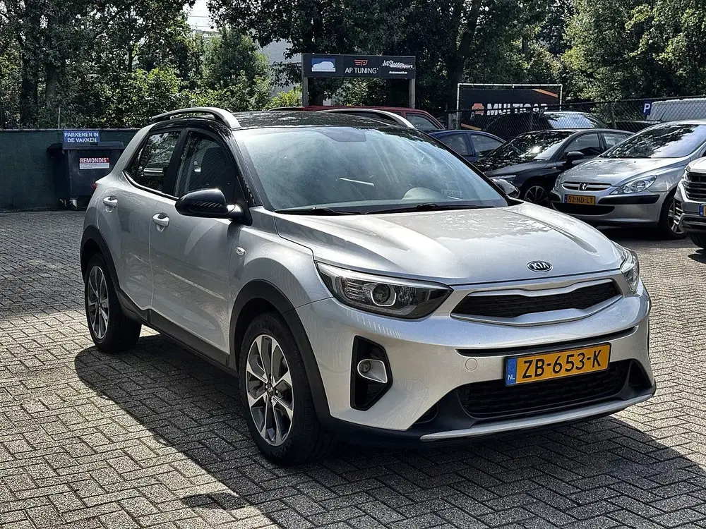 Kia Stonic 1.0 T-GDi DynamicLine uit 2019, foto 6