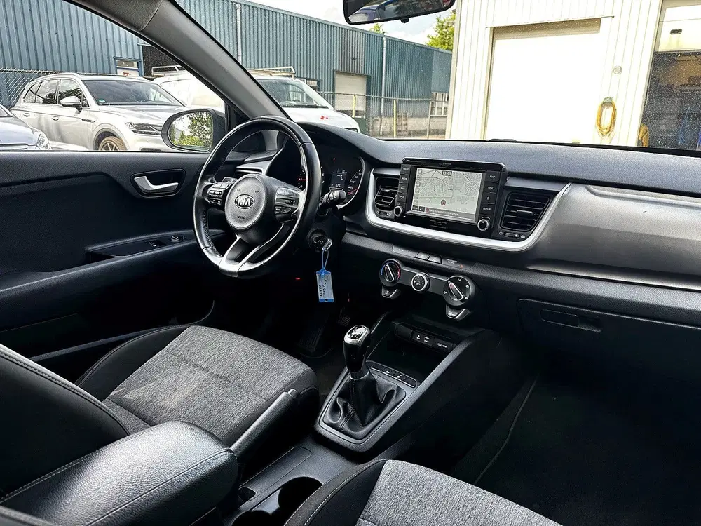 Kia Stonic 1.0 T-GDi DynamicLine uit 2019, foto 8