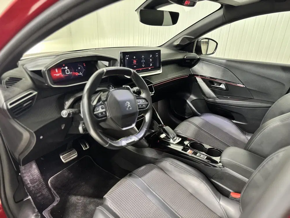 Peugeot 208 1.2 Pure Tech GT Line uit 2020, foto 7