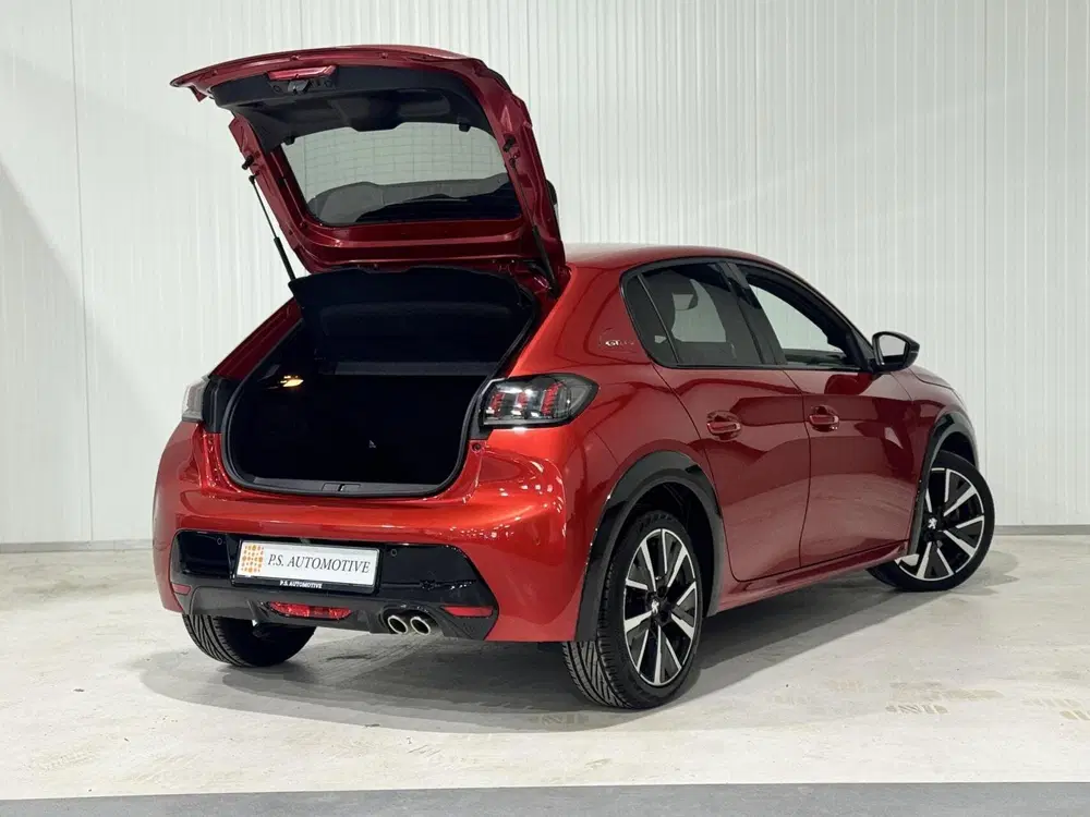 Peugeot 208 1.2 Pure Tech GT Line uit 2020, foto 8