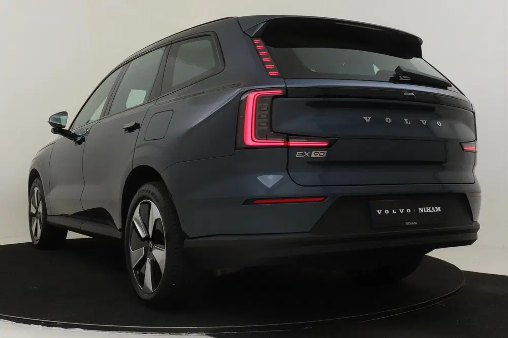 Volvo EX90 SINGLE MOTOR CORE 7P. 104 kWh -PANO.DAK uit 2025, foto 5