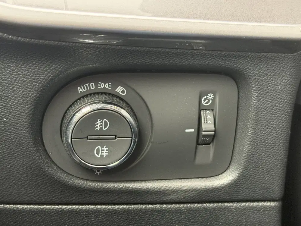 Opel Mokka 1.2 Elegance uit 2021, foto 13