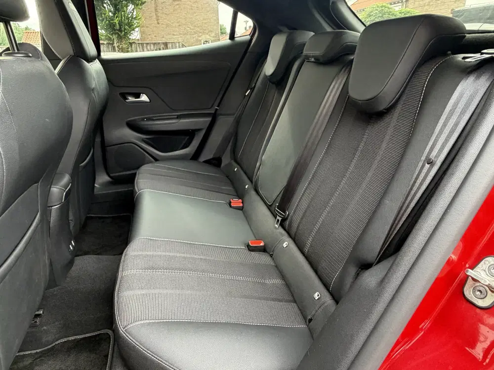 Opel Mokka 1.2 Elegance uit 2021, foto 9
