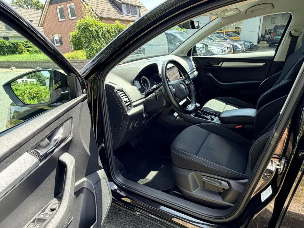 Skoda Karoq 1.5 TSI ACT 150PK DSG Trekhaak•Navi uit 2022, foto 11