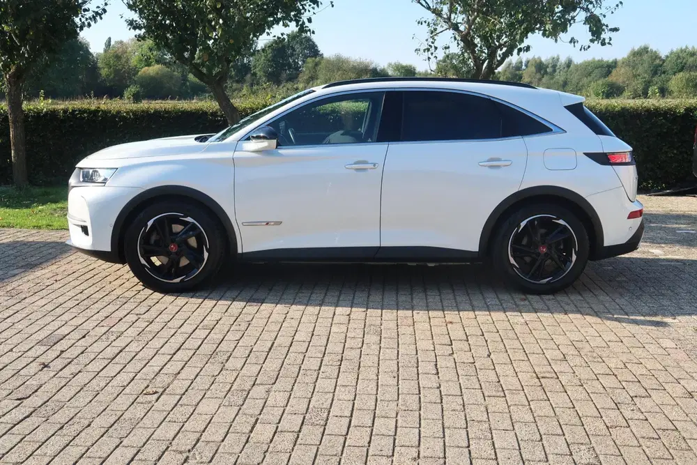 DS Automobiles DS 7 Crossback DS 7 Crossback E-Tense 4x4 Performance Lin uit 2021, foto 4