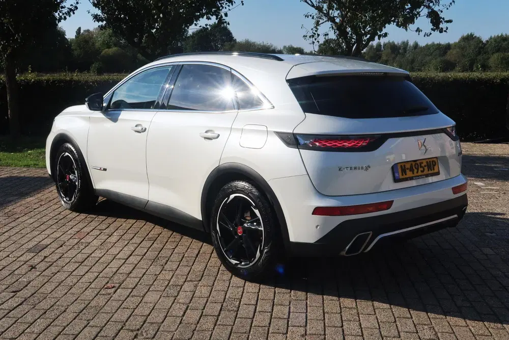DS Automobiles DS 7 Crossback DS 7 Crossback E-Tense 4x4 Performance Lin uit 2021, foto 5