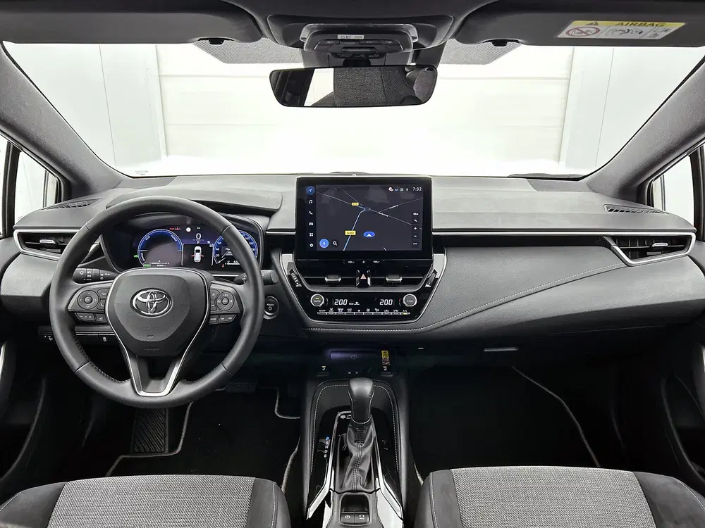 Toyota Corolla Hybrid 140 Dynamic uit 2025, foto 4