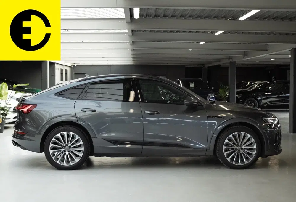 Audi e-tron 55 quattro edition 95 kWh uit 2020, foto 10