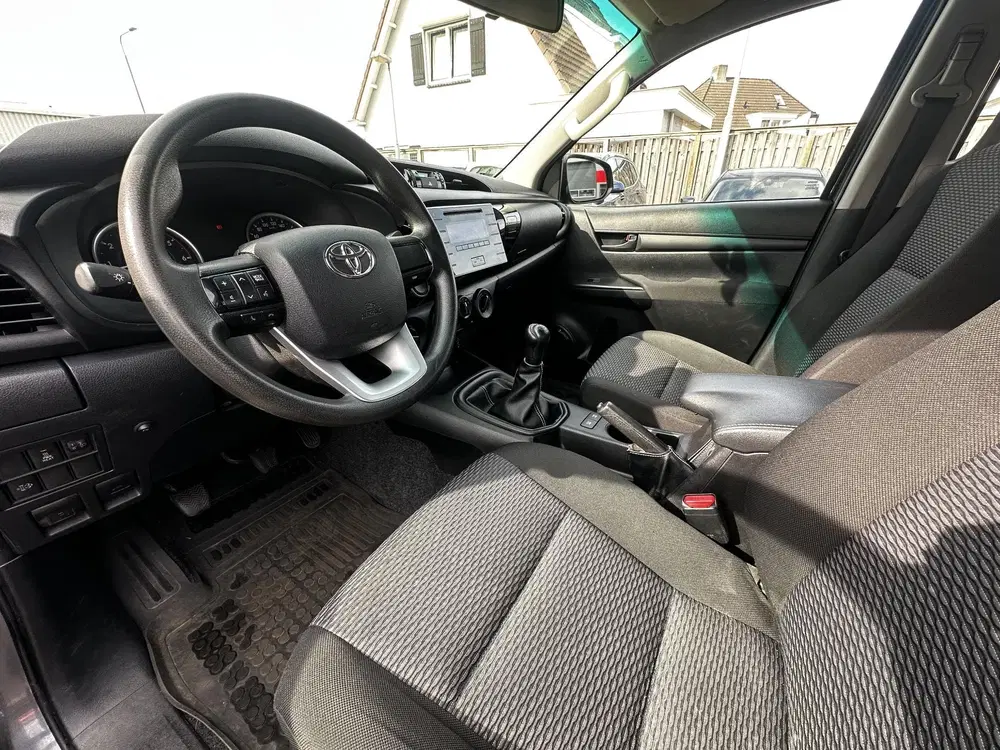 Toyota Hilux 2.4 D-4D Double Cab Cool Comfort uit 2019, foto 9
