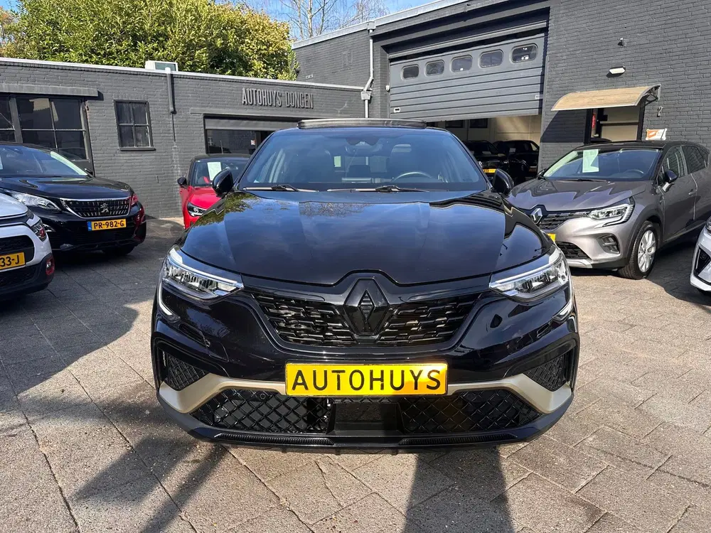 Renault Arkana 1.6 E-Tech hybrid 145 E-Tech engineered uit 2023, foto 2