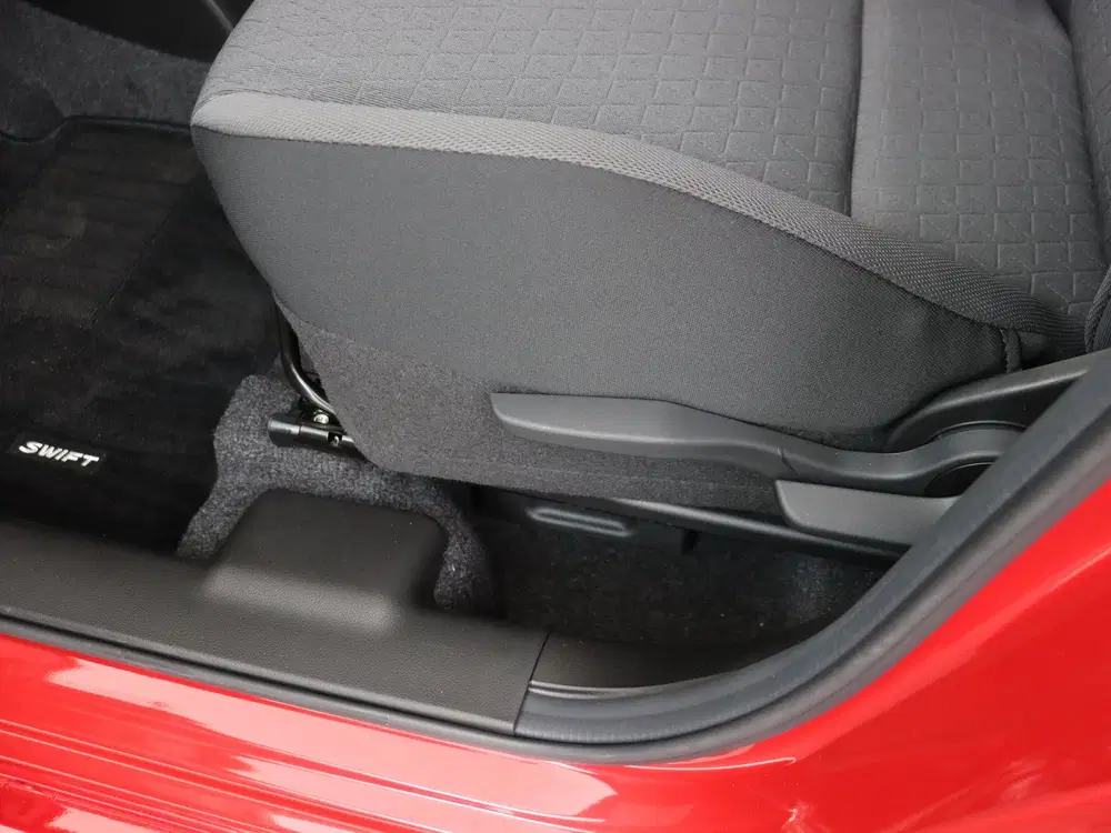 Suzuki Swift 1.2 Select Smart Hybrid AUTOMAAT uit 2026, foto 10