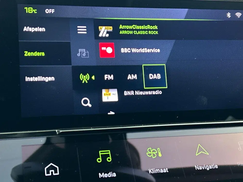 Peugeot 408 1.2 PureTech Allure Pack 130pk Automaat Co uit 2024, foto 9