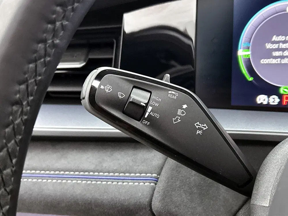 Volkswagen Tayron 1.5 eHybrid R-Line Edition uit 2025, foto 11