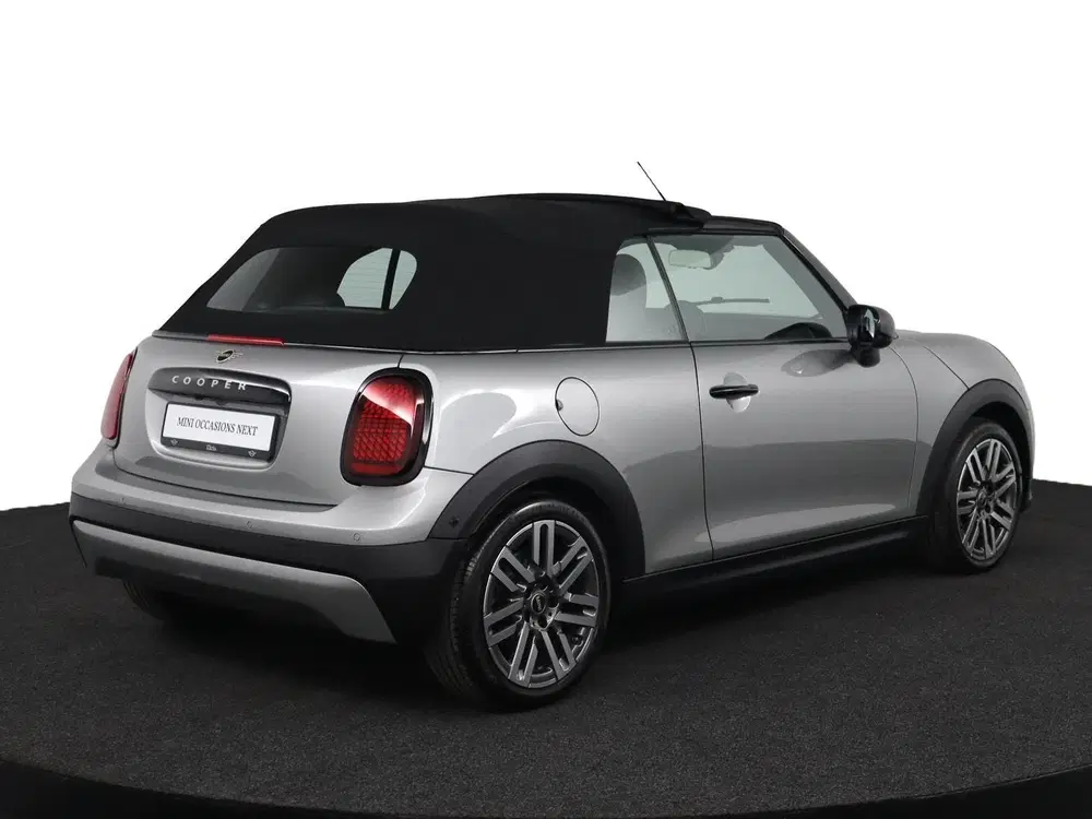 Mini Cabrio Cooper C Classic M uit 2025, foto 2