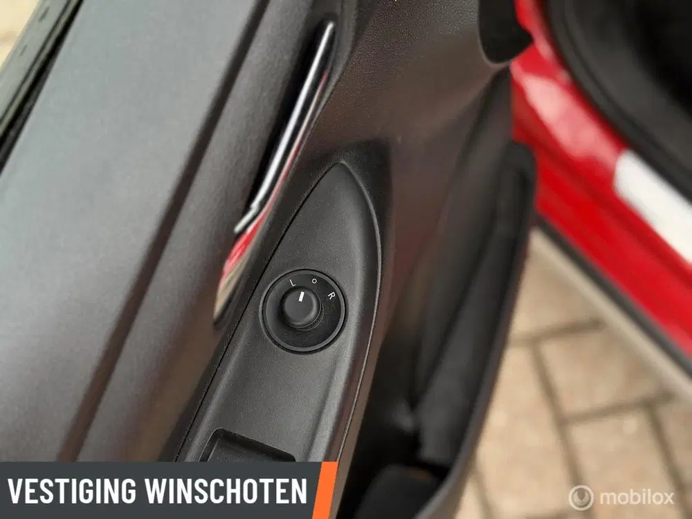 Opel Karl 1.0 Rocks Online Edition Automaat uit 2019, foto 9