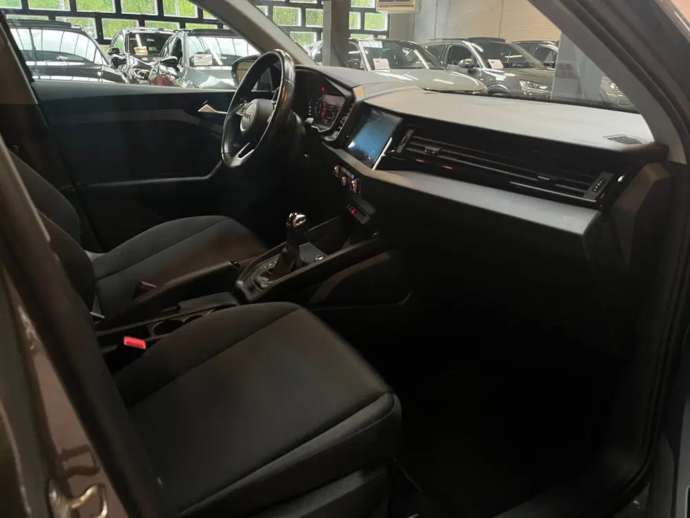 Audi A1 30 TFSI S Line *Stoelverwarming uit 2019, foto 13