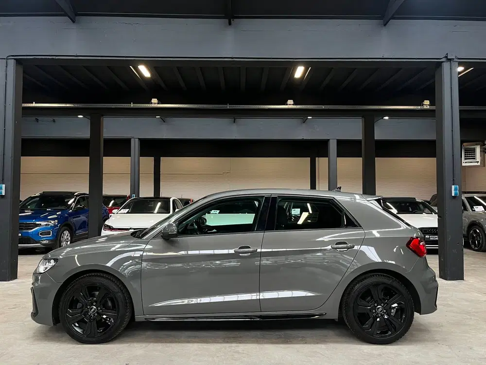 Audi A1 30 TFSI S Line *Stoelverwarming uit 2019, foto 2