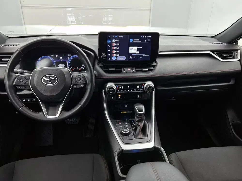 Toyota RAV 4 2.5 Plug-in Hybrid AWD Dynamic uit 2023, foto 4