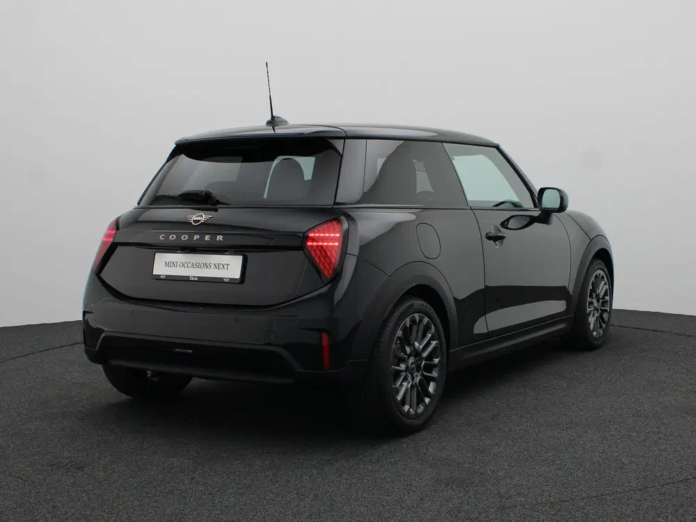 Mini Cooper C Cooper C Blackyard + Parking Assistant + D uit 2025, foto 2