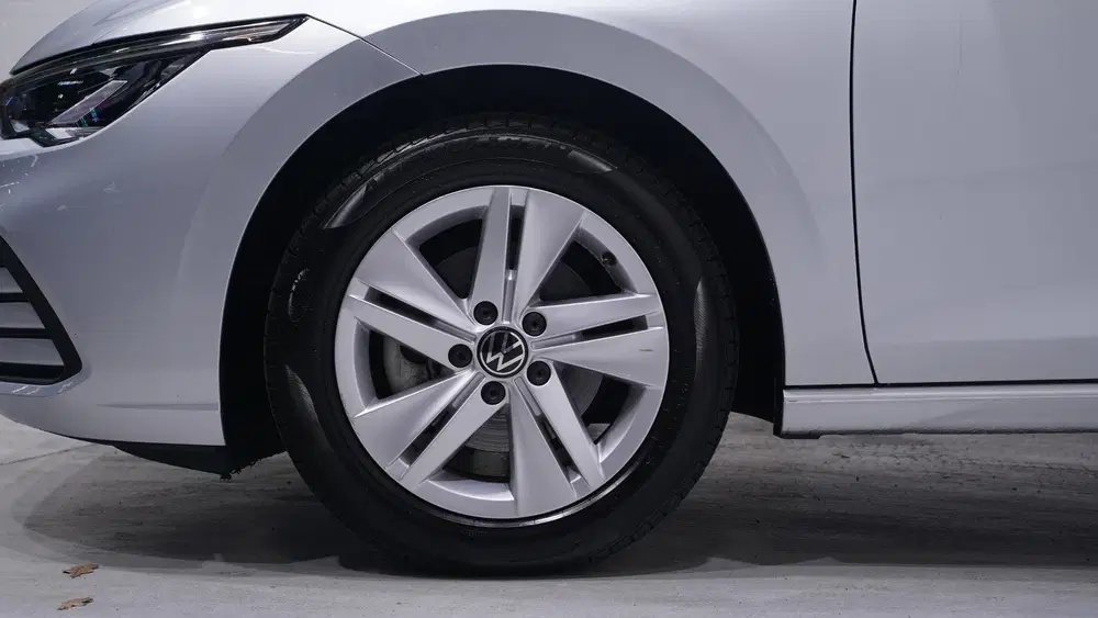 Volkswagen Golf 1.0 eTSI Life NAP 1e Eig. Apple Carp uit 2023, foto 5
