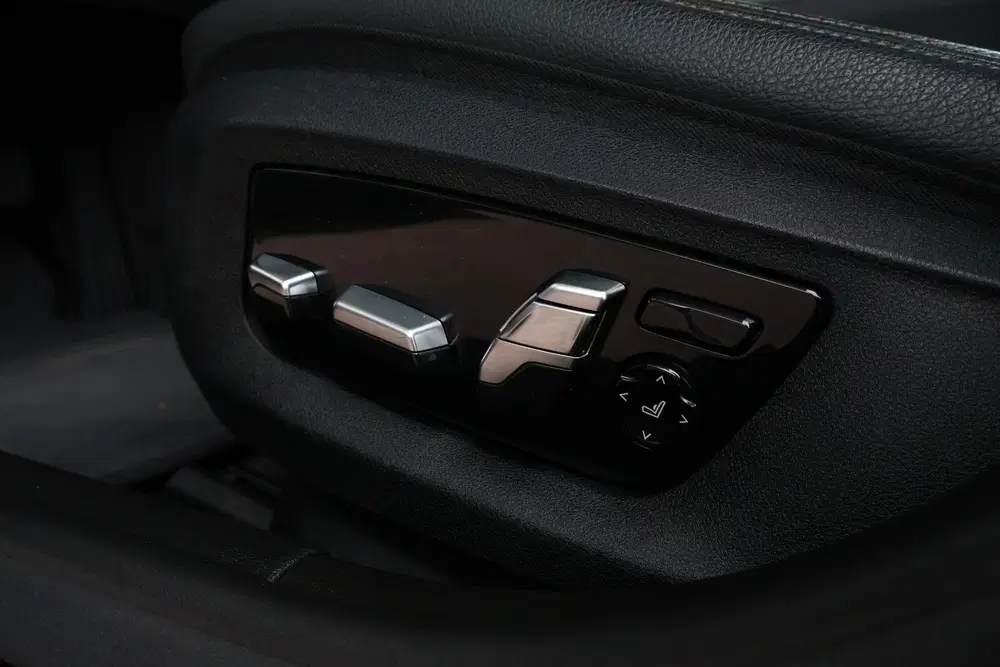 BMW 5-serie 530e iPerformance High Executive uit 2019, foto 11