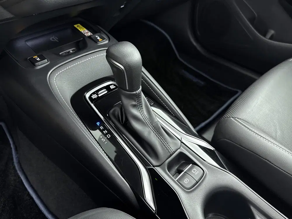 Toyota Corolla Hybrid 200 Premium uit 2024, foto 15