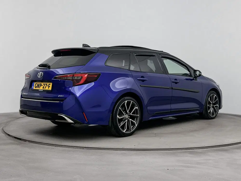Toyota Corolla Hybrid 200 Premium uit 2024, foto 2