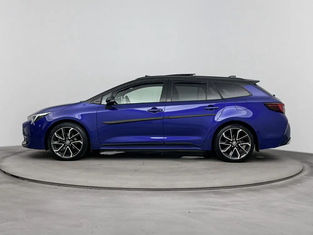 Toyota Corolla Hybrid 200 Premium uit 2024, foto 3