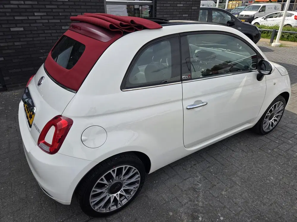 Fiat 500 1.0 Hybrid Launch Edition CARPLAY uit 2020, foto 10