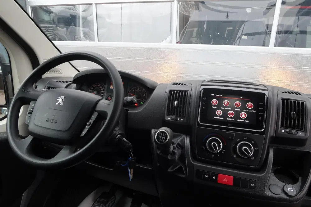 Peugeot Boxer 2.2 BlueHDi 165 L4H3 CAMERA uit 2023, foto 6