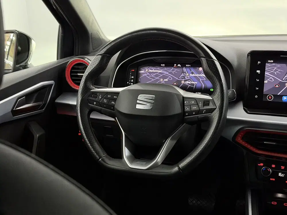 SEAT Arona 1.5 EcoTSI FR Business Connect Camera uit 2024, foto 12