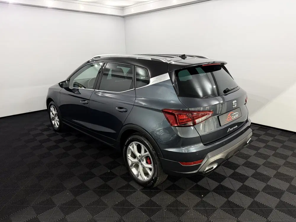 SEAT Arona 1.5 EcoTSI FR Business Connect Camera uit 2024, foto 4