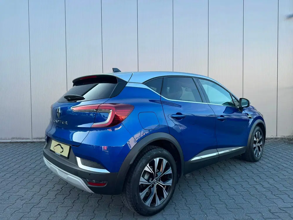 Renault Captur 1.3 mild hybrid 140 techno Camera uit 2022, foto 2