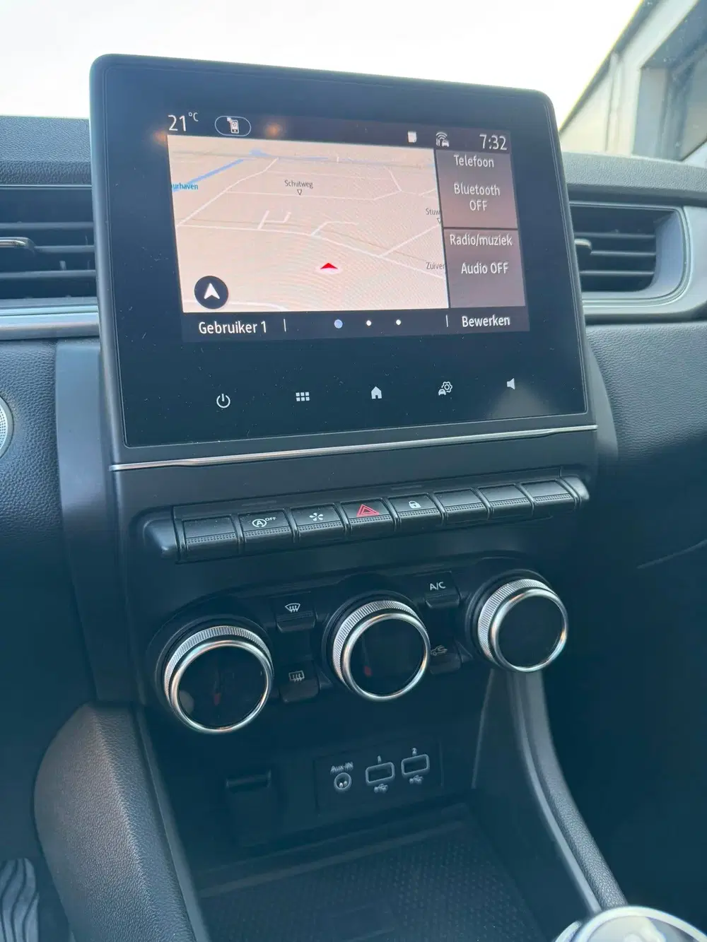 Renault Captur 1.3 mild hybrid 140 techno Camera uit 2022, foto 9