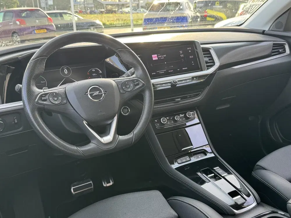 Opel Grandland 1.6 Turbo Plug-In Hybrid 4x4 GSe Rijklaar uit 2023, foto 2