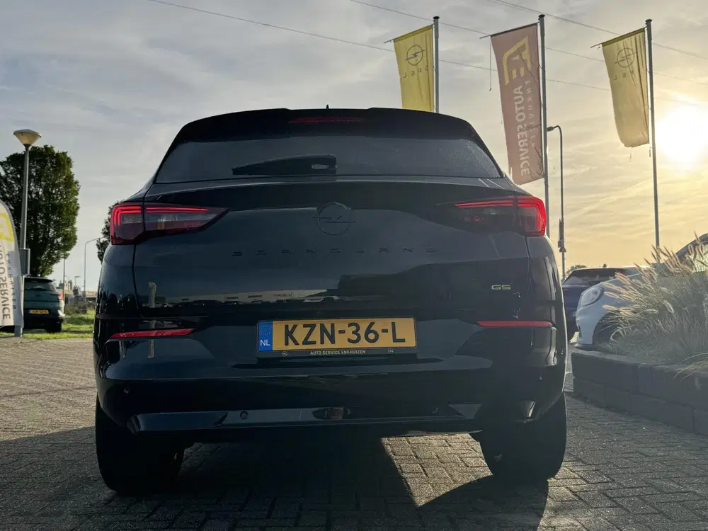 Opel Grandland 1.6 Turbo Plug-In Hybrid 4x4 GSe Rijklaar uit 2023, foto 3