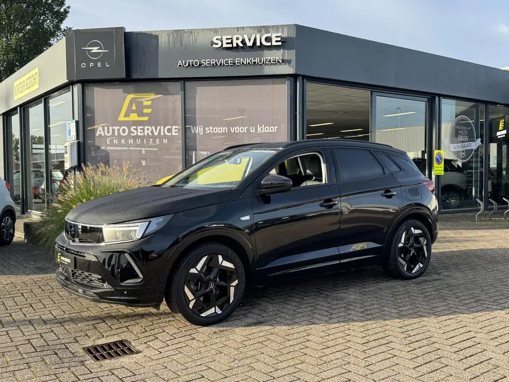 Opel Grandland 1.6 Turbo Plug-In Hybrid 4x4 GSe Rijklaar uit 2023, foto 4