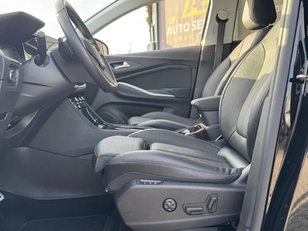 Opel Grandland 1.6 Turbo Plug-In Hybrid 4x4 GSe Rijklaar uit 2023, foto 8