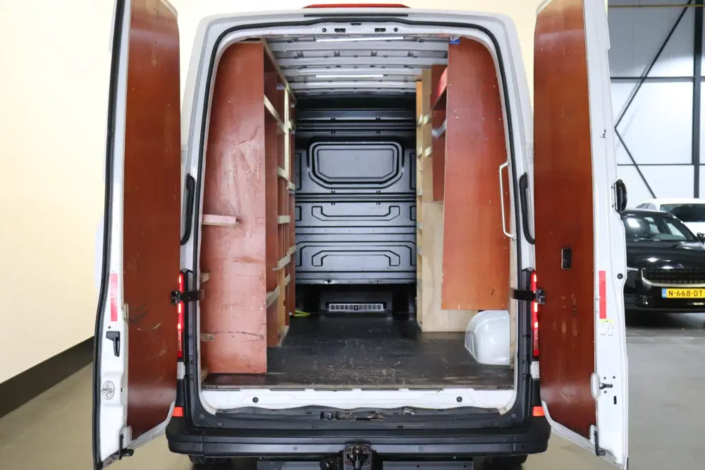Volkswagen Crafter 2.0 TDI 177PK L3H3 uit 2019, foto 8