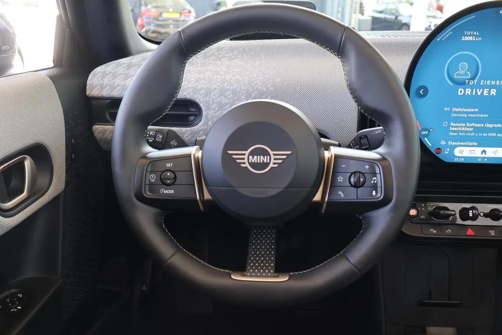 Mini Cabrio 2.0 Cooper C Favoured L uit 2025, foto 14