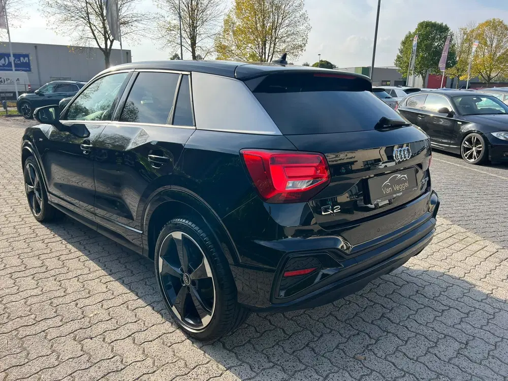 Audi Q2 35 TFSI S Edition camera uit 2023, foto 7