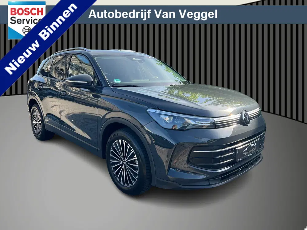 Volkswagen Tiguan 1.5 eTSI Life Business camera uit 2025