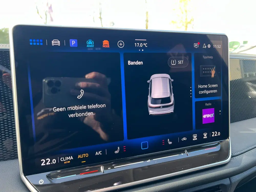 Volkswagen Tiguan 1.5 eTSI Life Business camera uit 2025, foto 14