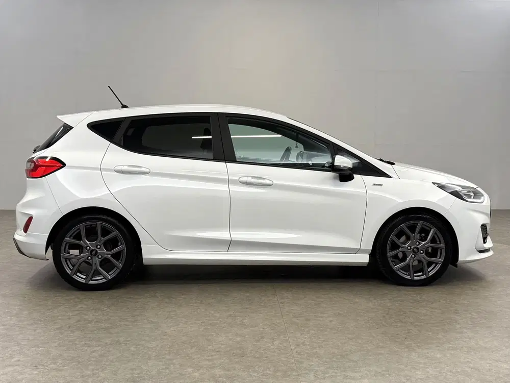 Ford Fiesta 1.0 EcoBoost Hybrid ST-Line uit 2022, foto 9