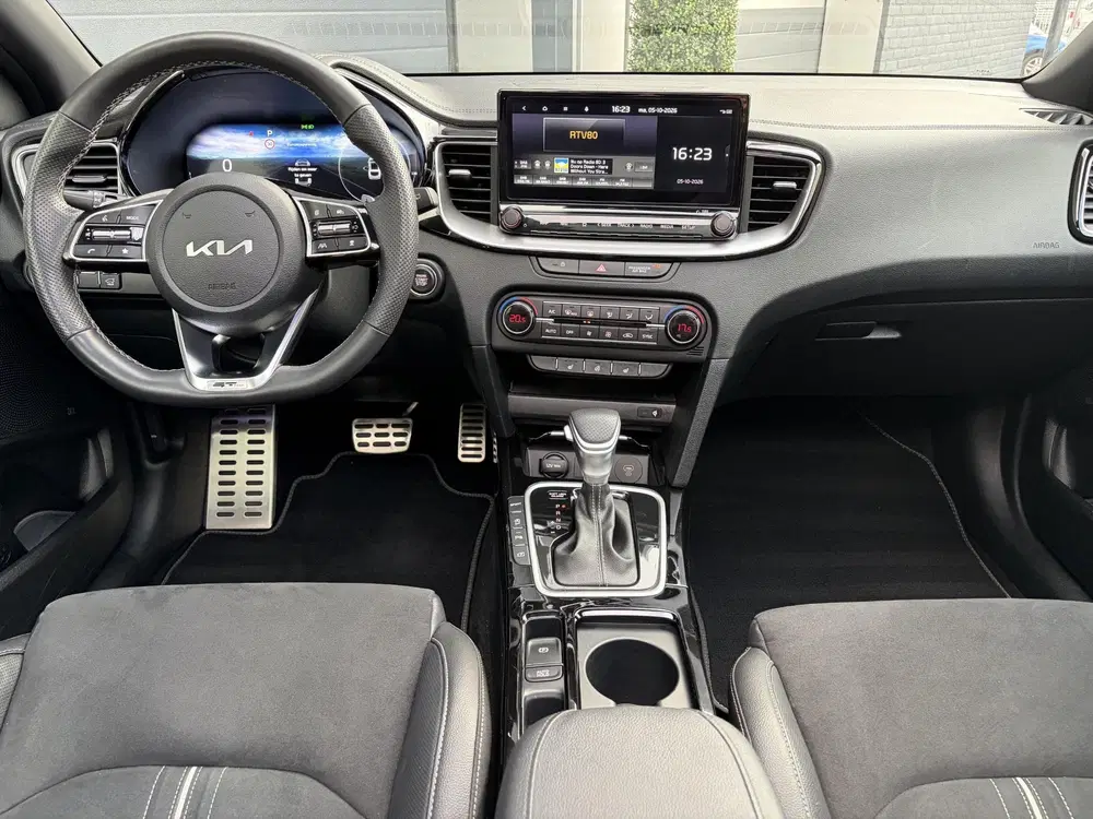 Kia ProCeed 1.5 T-GDi GT-PlusLine uit 2024, foto 11