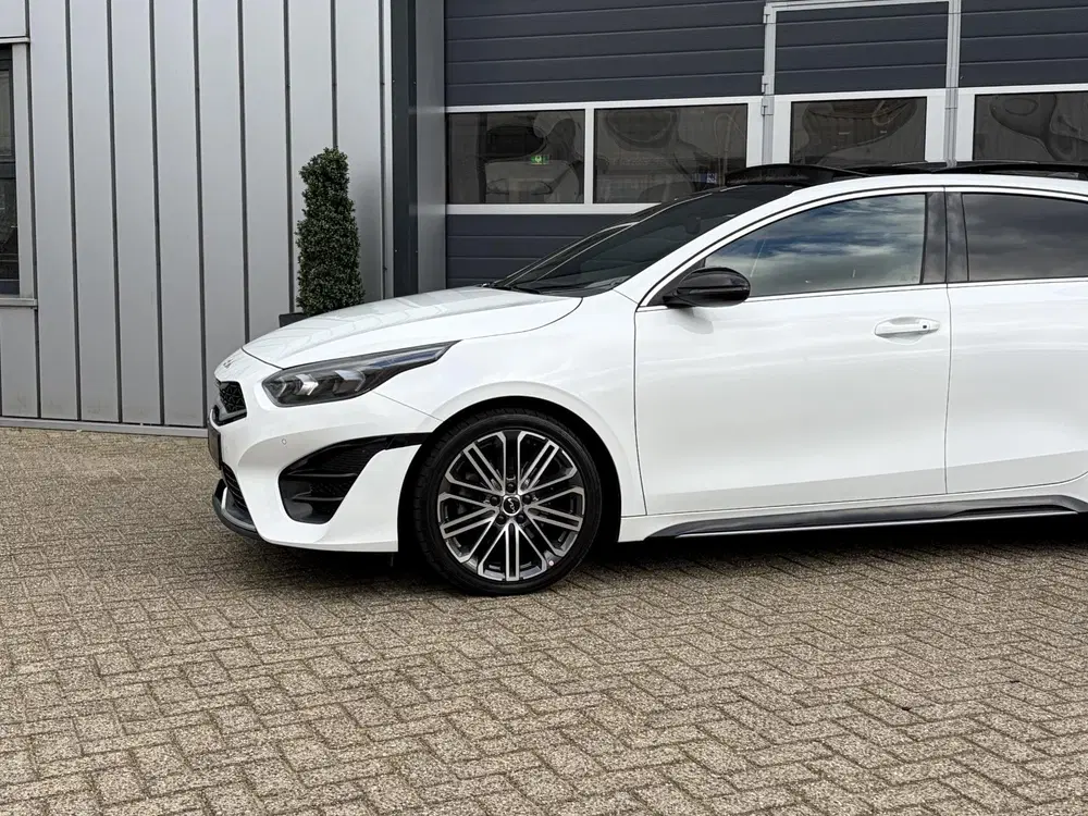 Kia ProCeed 1.5 T-GDi GT-PlusLine uit 2024, foto 3