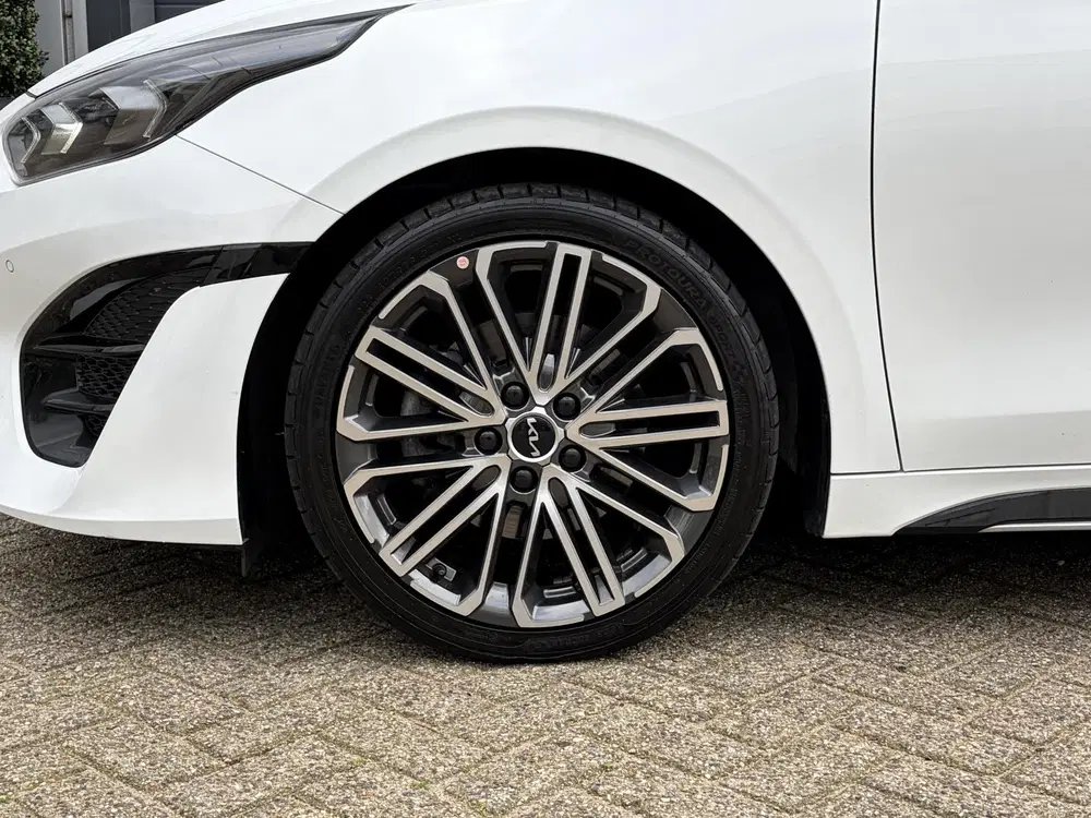 Kia ProCeed 1.5 T-GDi GT-PlusLine uit 2024, foto 6